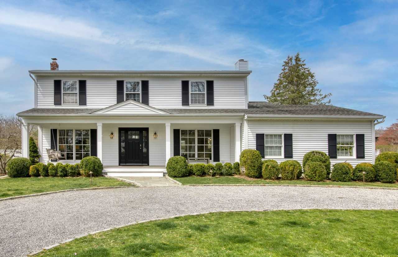 25 Pleasant Ln - Photo 3 of 21