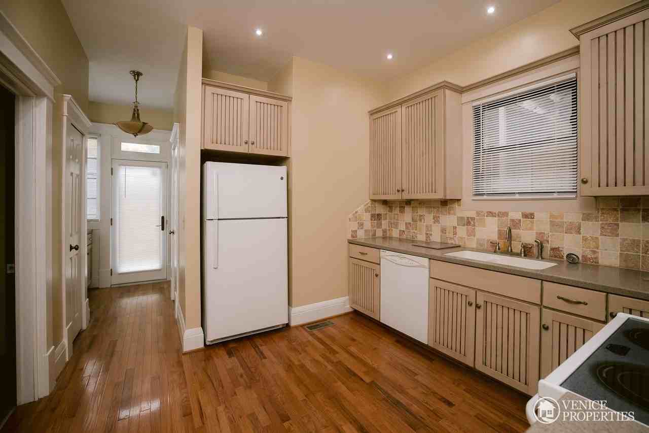 91 E Oakland Ave - Photo 6 of 27