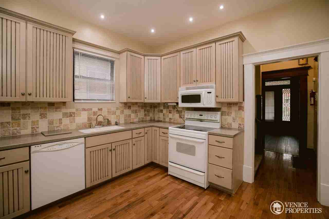 91 E Oakland Ave - Photo 7 of 27