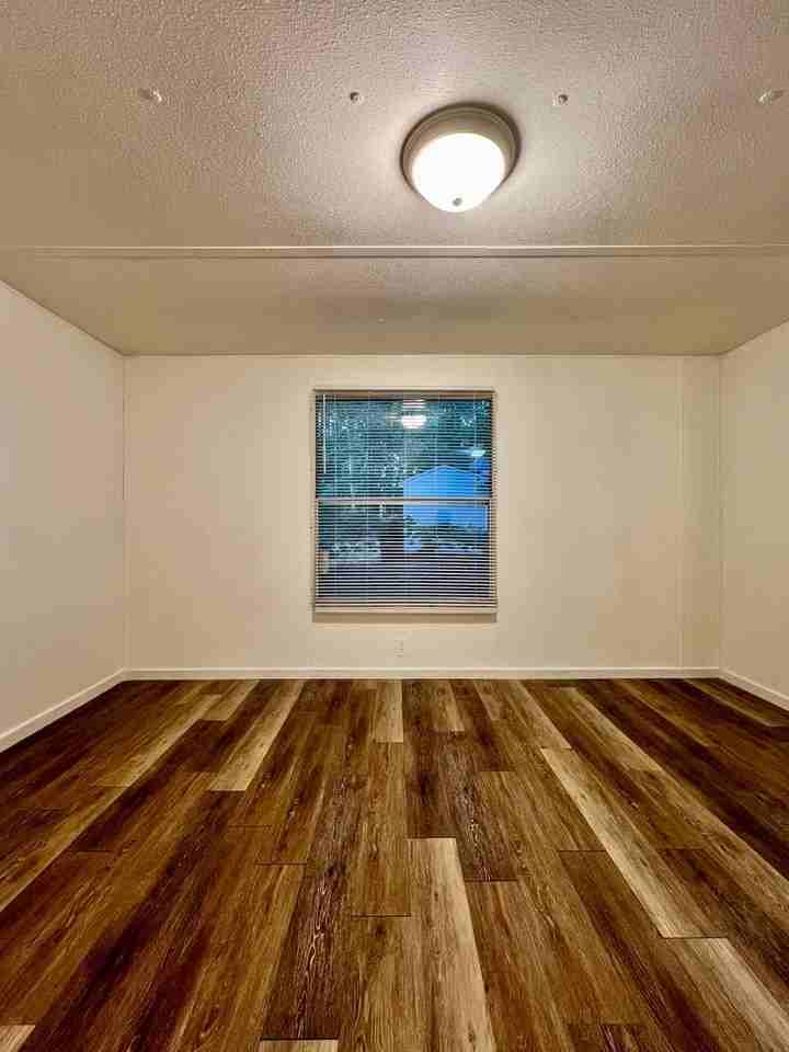 2093 Ashburton Ct - Photo 2 of 17