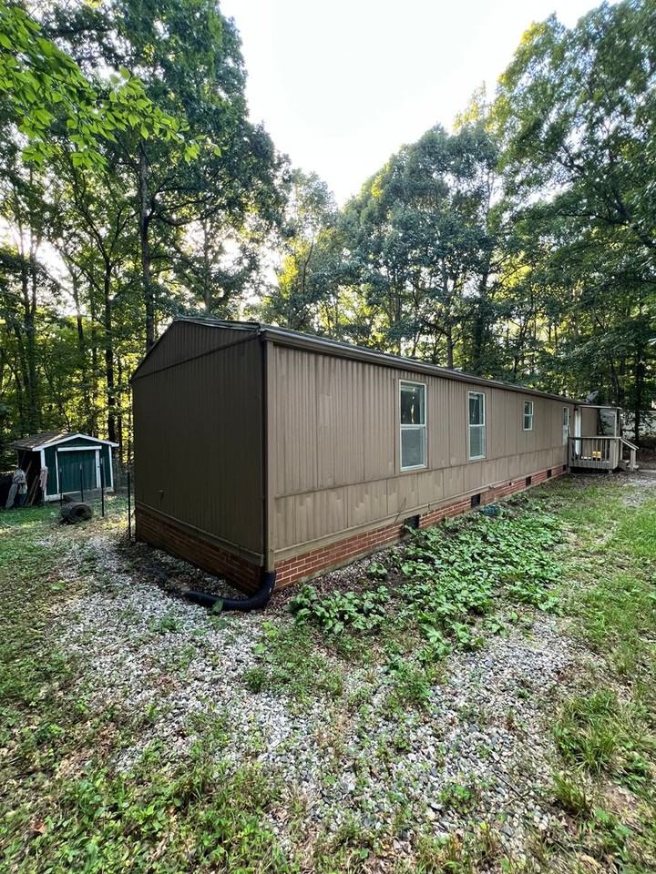 2093 Ashburton Ct - Photo 3 of 17