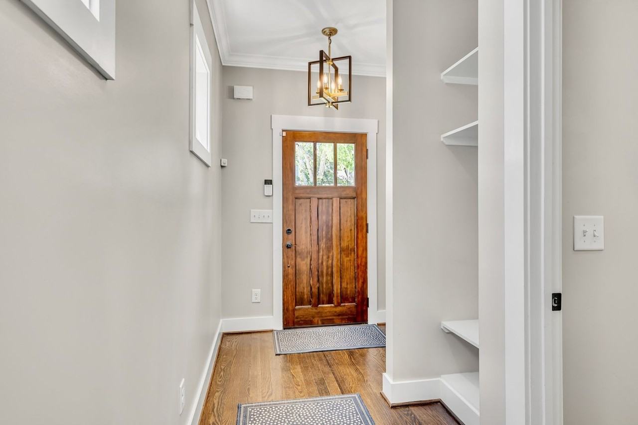 4705B Illinois Ave - Photo 5 of 38