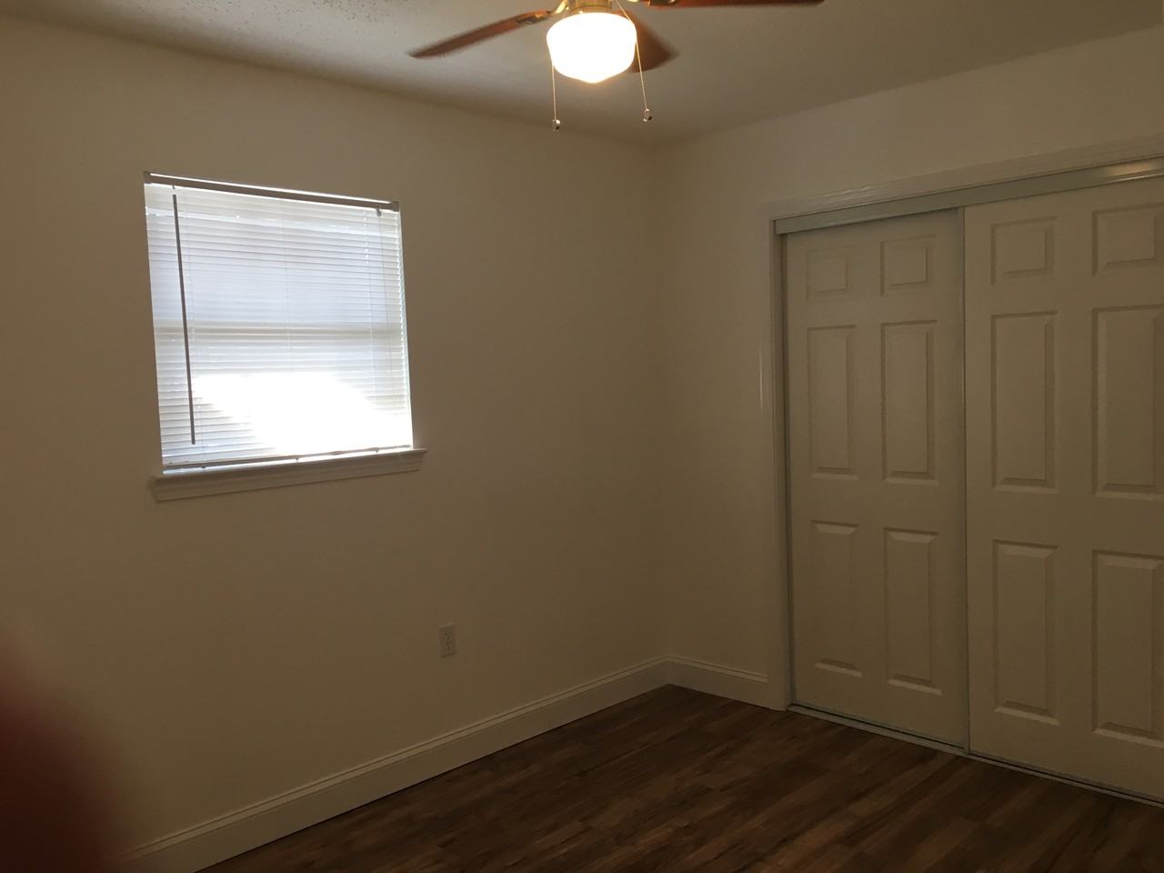 1417 29th St - Photo 6 of 11