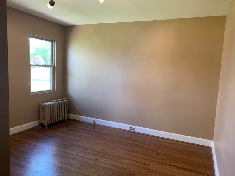 1842 Berkley Avenue - Photo 5 of 16