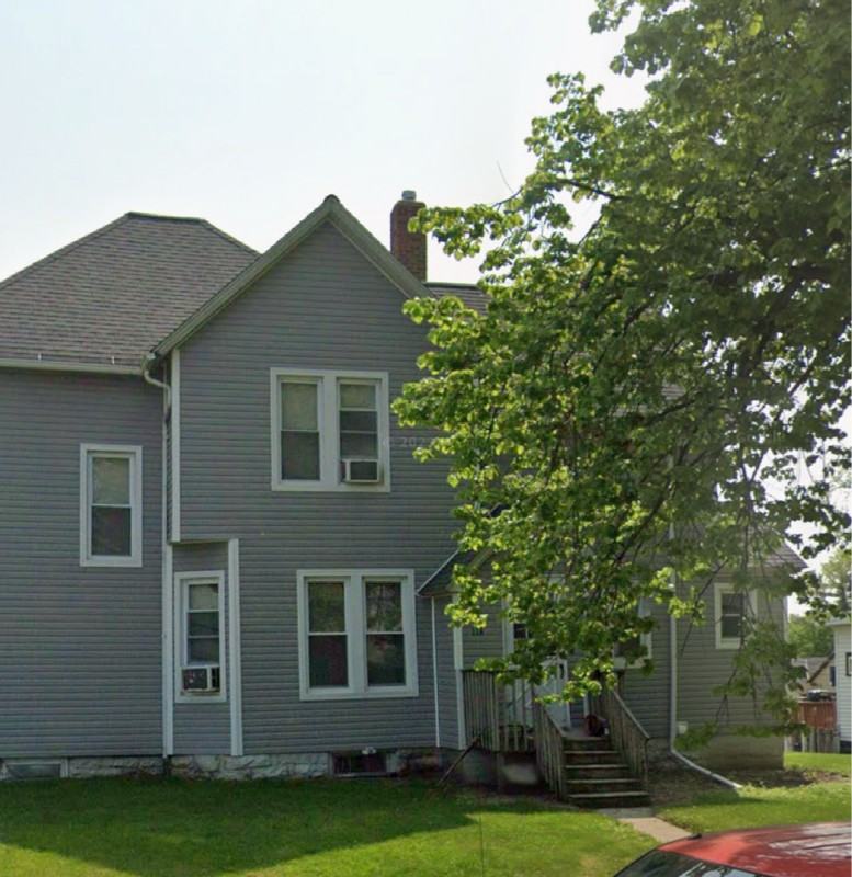 114 N Orient St - Photo 2 of 19