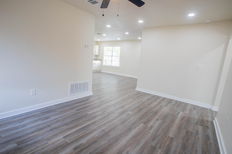 139 Wichita Ct - Photo 5 of 17