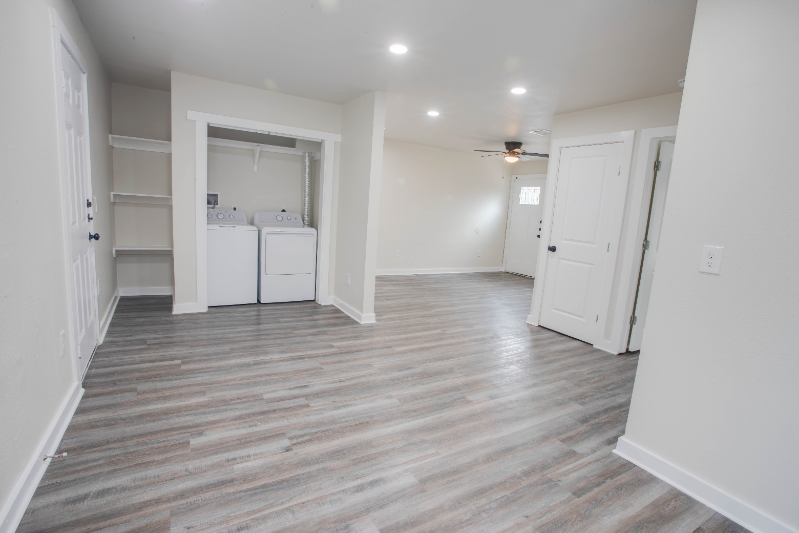 139 Wichita Ct - Photo 6 of 17