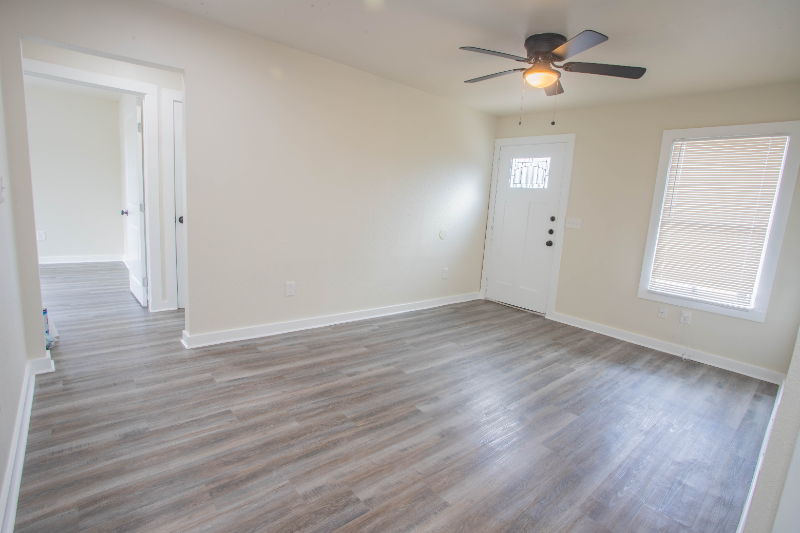 139 Wichita Ct - Photo 7 of 17