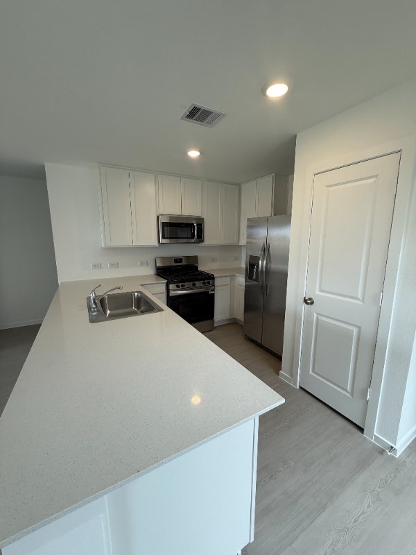 21642 Cottonwood Meadows Trl - Photo 3 of 15