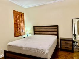 featured image of 13652 Perry Ann Cir