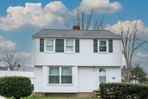 featured image of 3898 Salisbury Rd