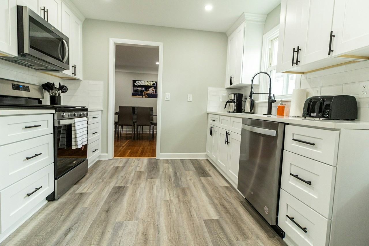 3898 Salisbury Road - Photo 2 of 14