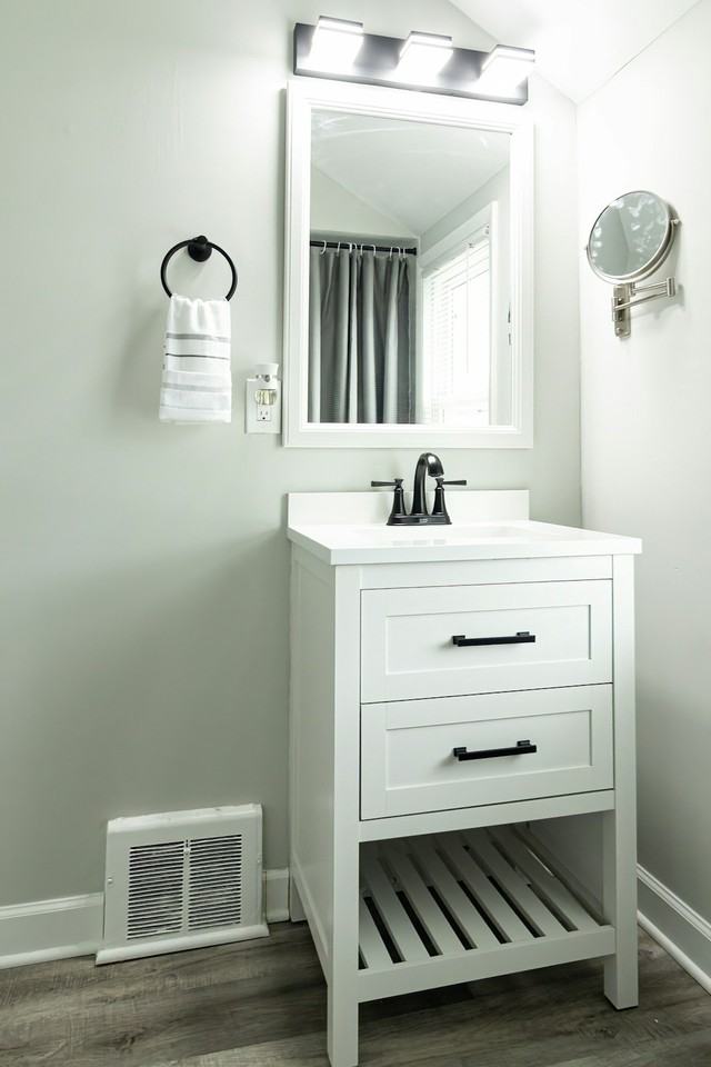 3898 Salisbury Road - Photo 6 of 14