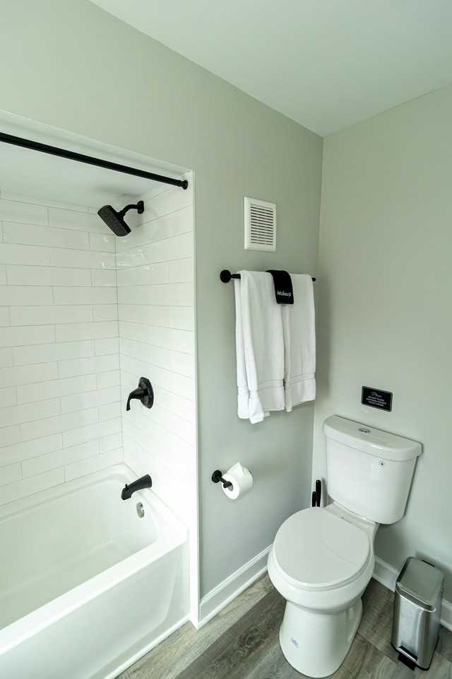 3898 Salisbury Road - Photo 7 of 14