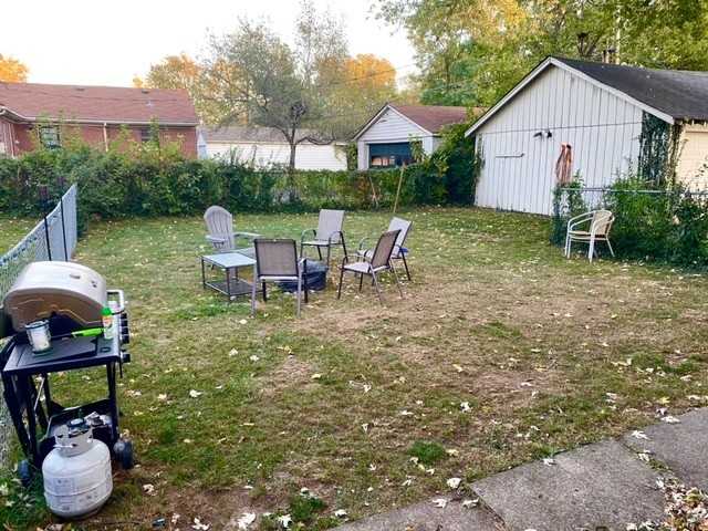1566 Elizabeth Street - Photo 6 of 13