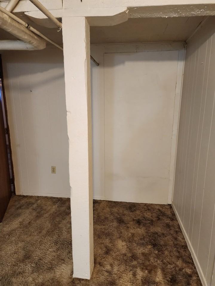 711 N Pine - Photo 3 of 18
