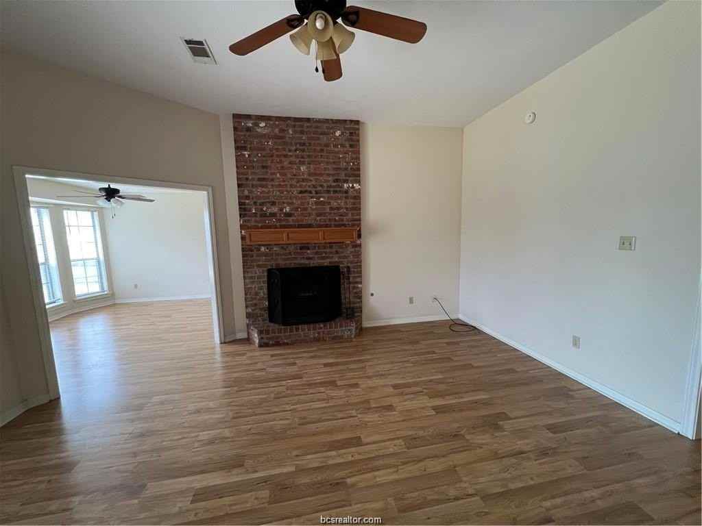 4611 Brompton Ln - Photo 4 of 18