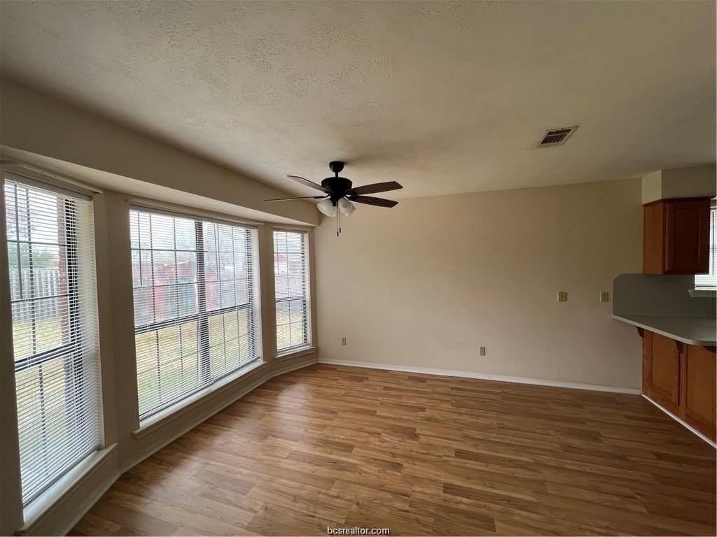 4611 Brompton Ln - Photo 7 of 18