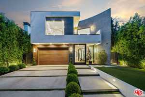 featured image of 849 N Spaulding Ave