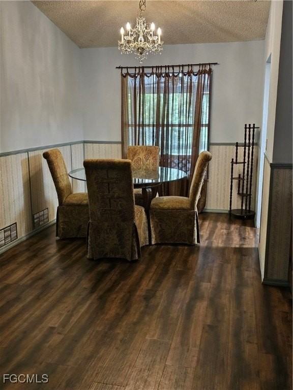 15483 Spring Line Ln - Photo 5 of 22