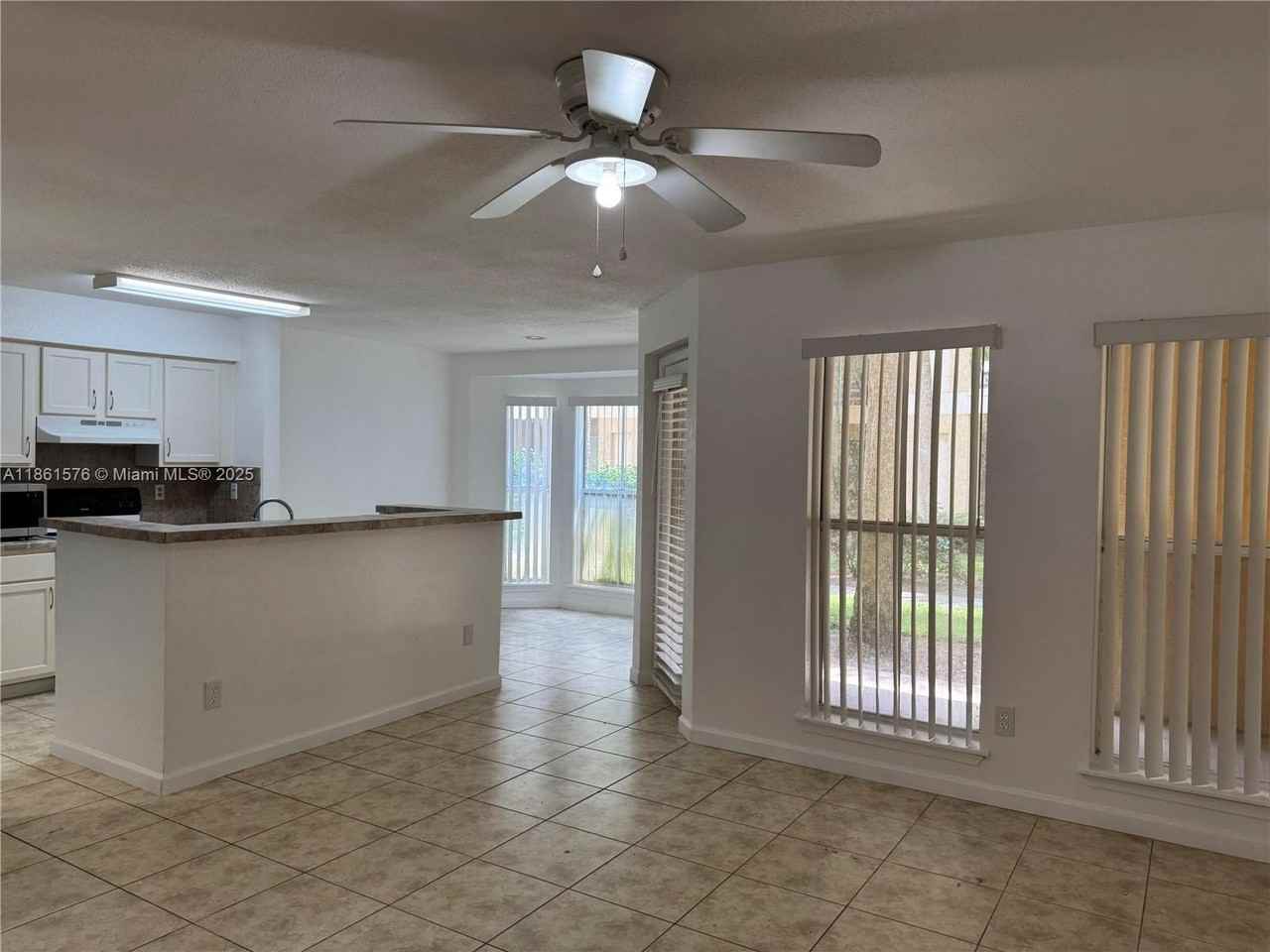 977 Riverside Drive #214 - Photo 3 of 35