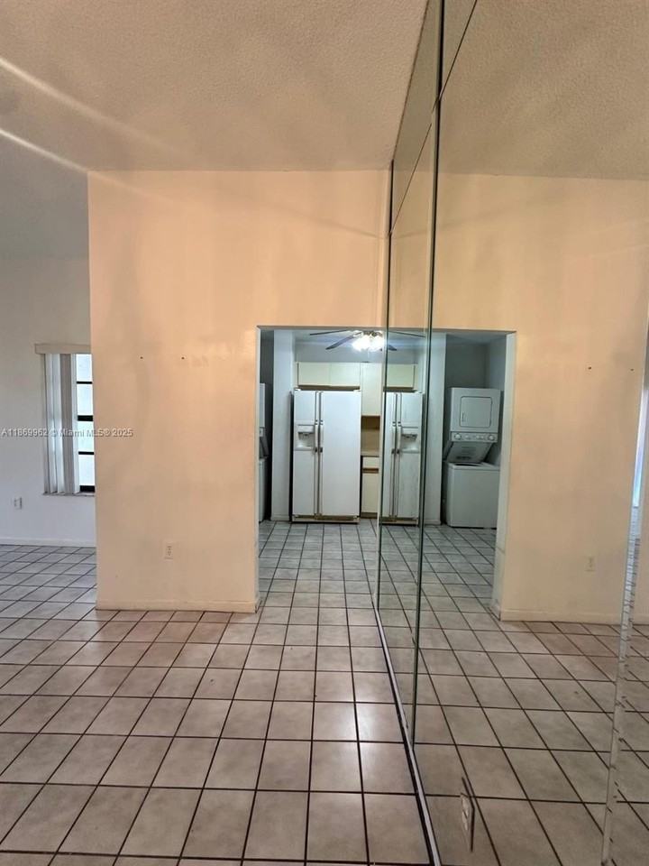 7555 Sw 153rd Pl #206-10 - Photo 6 of 14