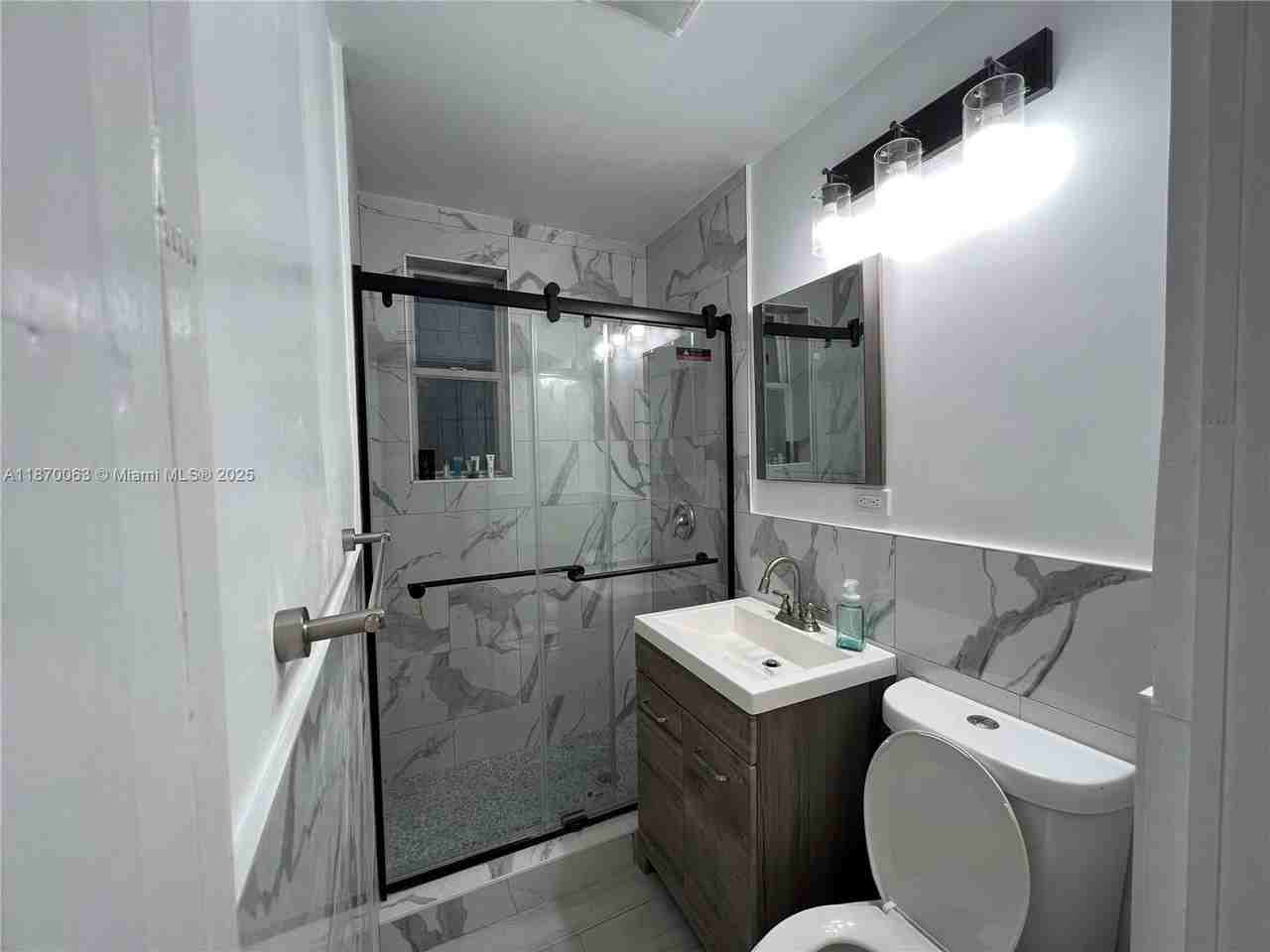 3710 Collins Ave #N103 - Photo 6 of 50