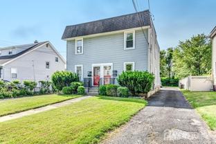 124 Runyon Ave - Photo 1 of 1