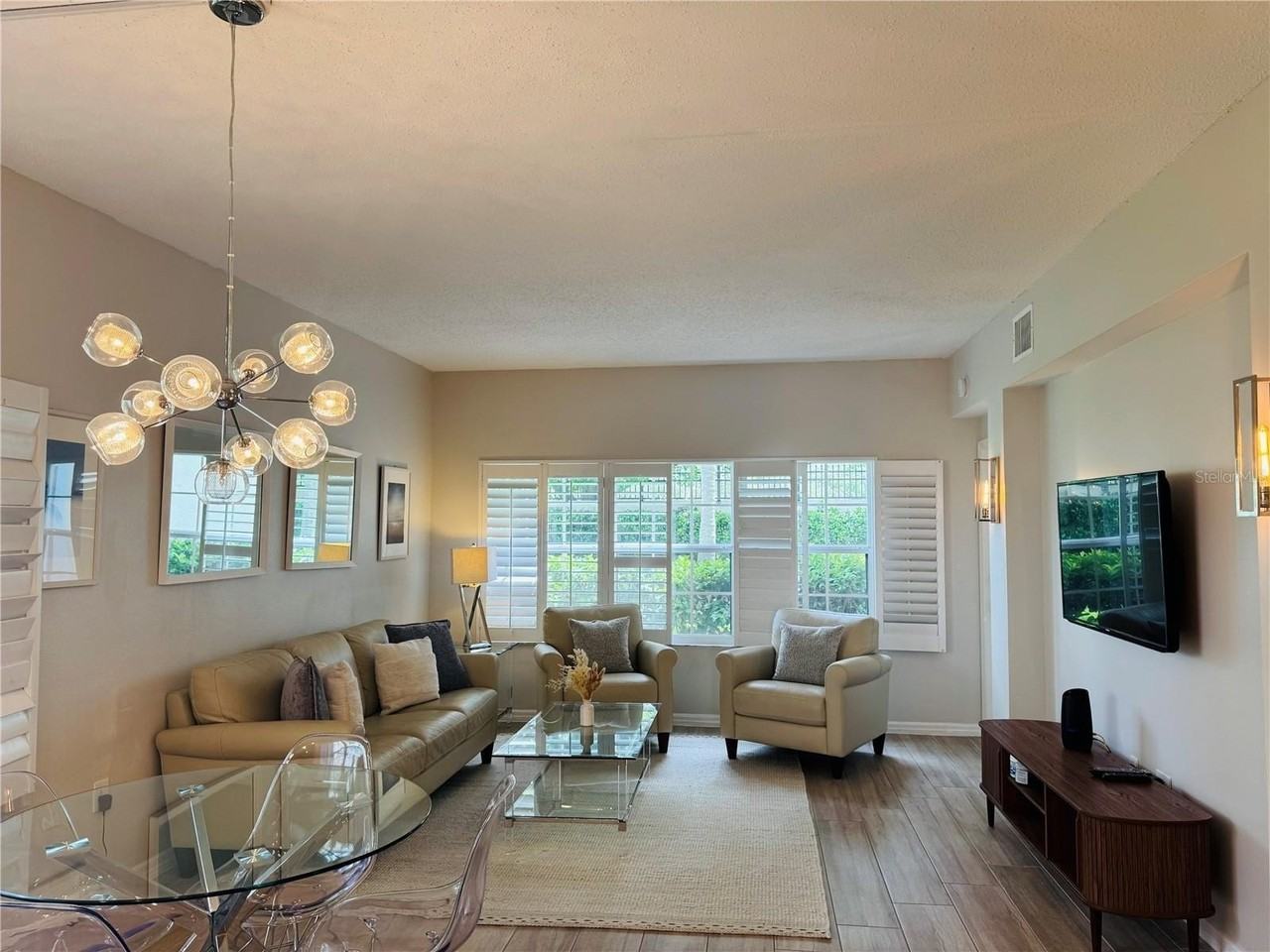 3401 54th Dr W #104 - Photo 7 of 42