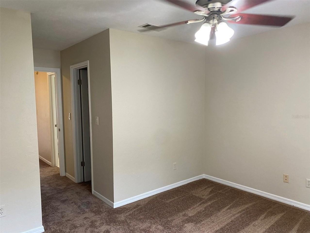 6138 Sw 8th Ln - Photo 7 of 10