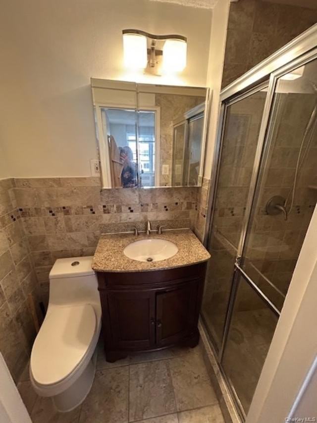 666 Shore Rd #3A - Photo 7 of 14