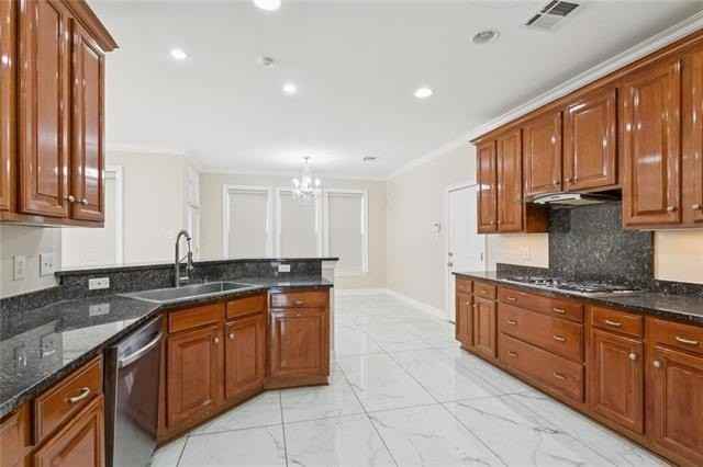 4057 Turtle Bayou Dr - Photo 6 of 25