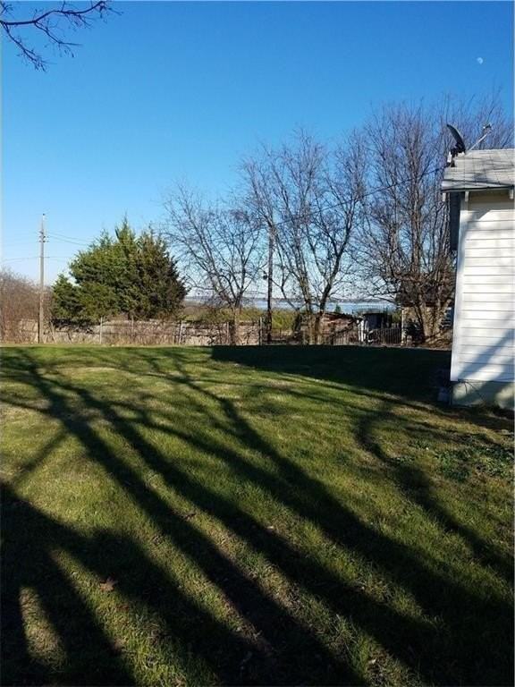 4231 County Road 892 - Photo 3 of 10