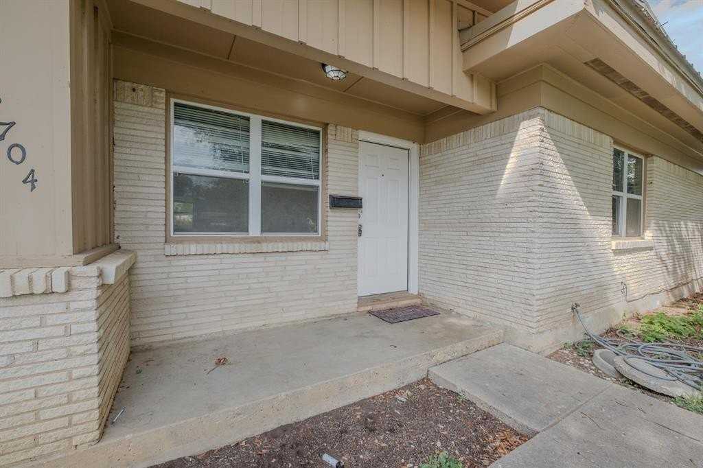 2704 Cordone St - Photo 3 of 22