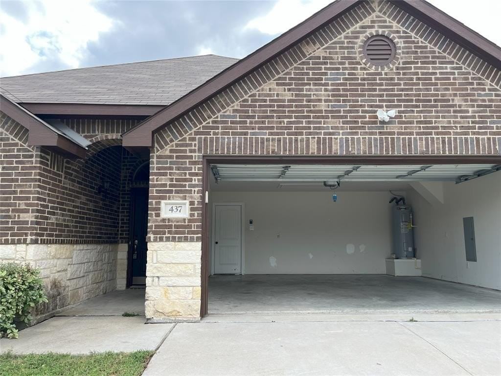 437 Merry Mill Rd - Photo 2 of 23