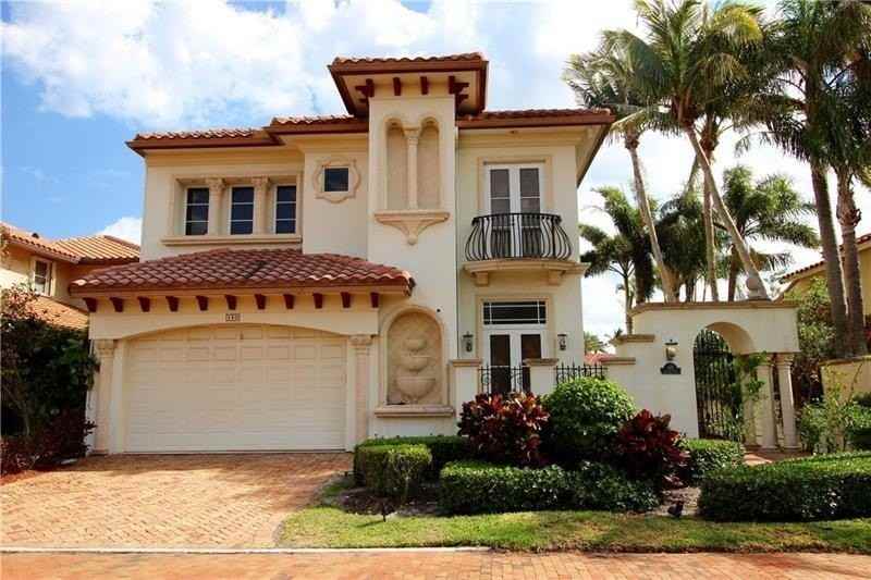 580 Admirals Way - Photo 2 of 26