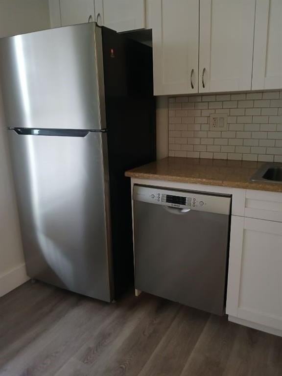 6300 Nw 62nd St #303 - Photo 7 of 11