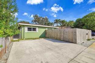 513 Sw 15th St #B - Photo 1 of 1