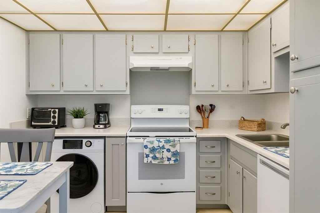 6000 N Ocean Blvd #15B - Photo 2 of 25