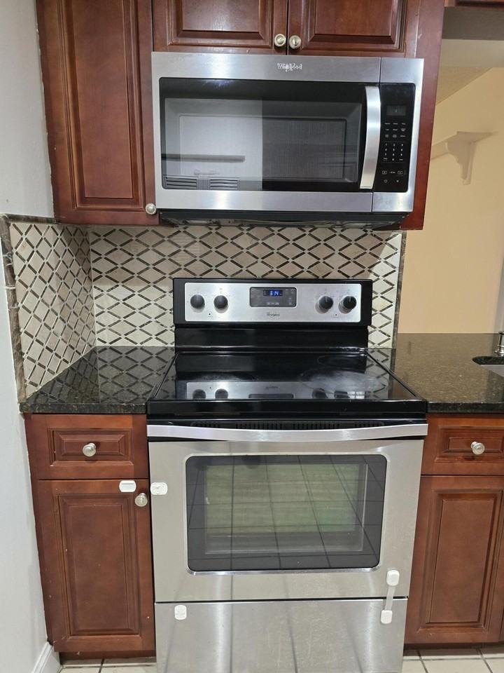 4125 Pine Branch Circle - Photo 6 of 39