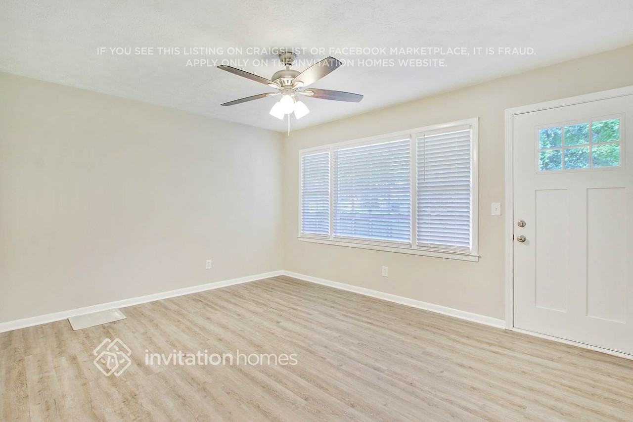 7110 Carolyn Cir - Photo 6 of 25