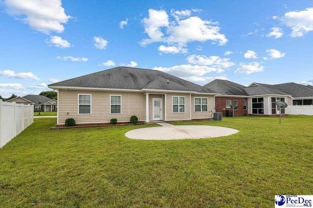 1365 Millbank Drive - Photo 6 of 37