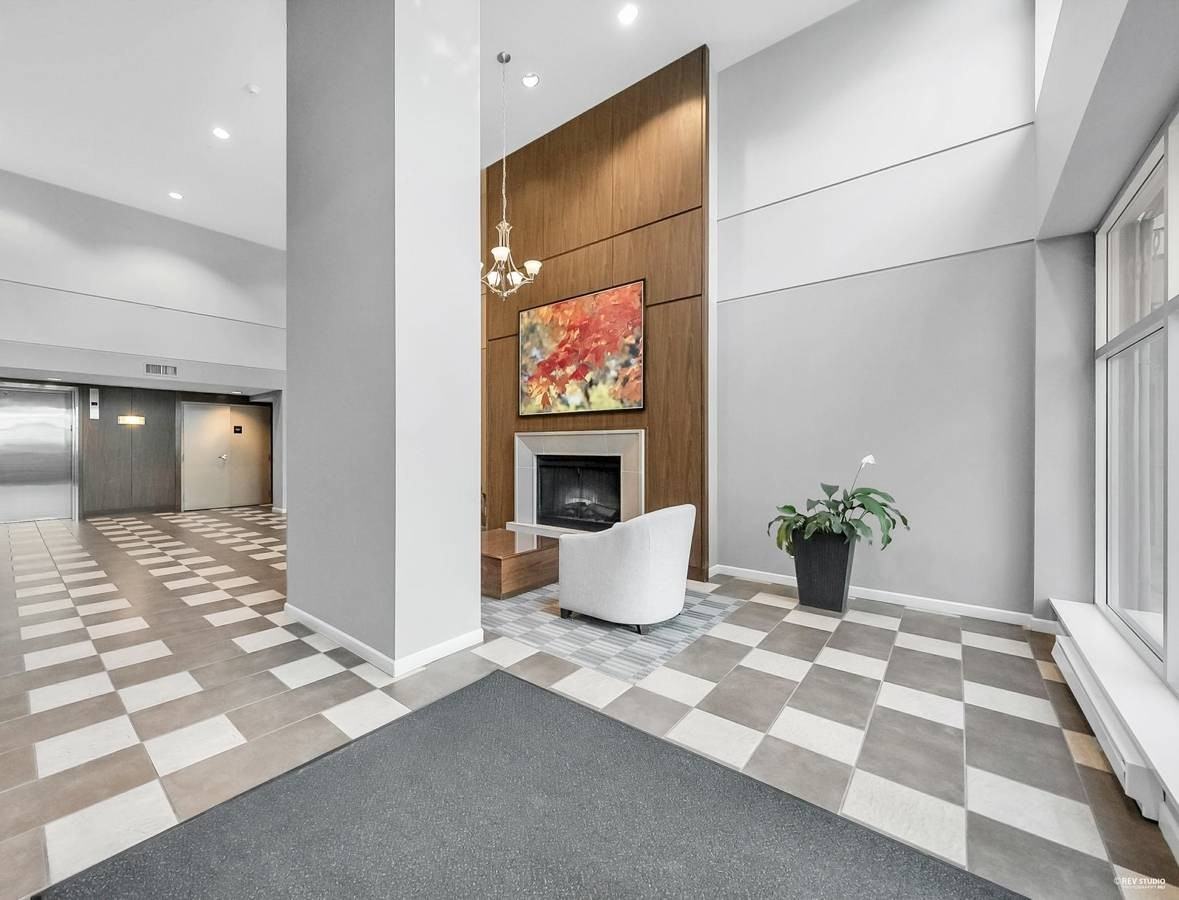 9262 University Cres - Photo 3 of 23