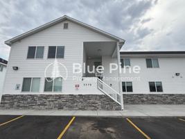 featured image of 3570 E Colt Cir #4