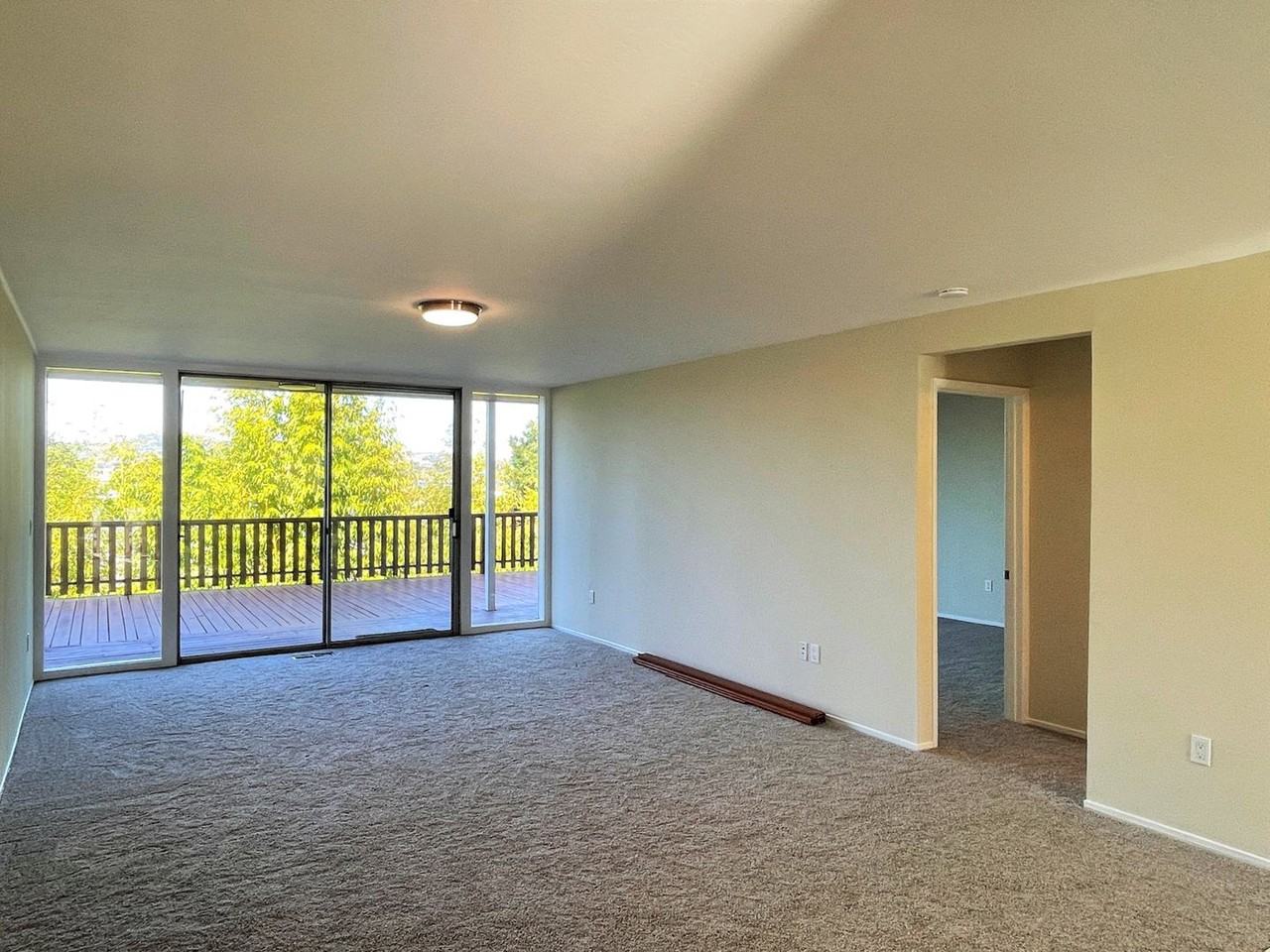 146 Buchanan Ct - Photo 2 of 21