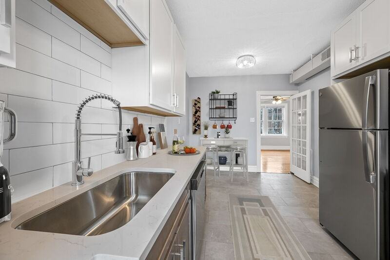 1240 Hawthorne Place #1240A