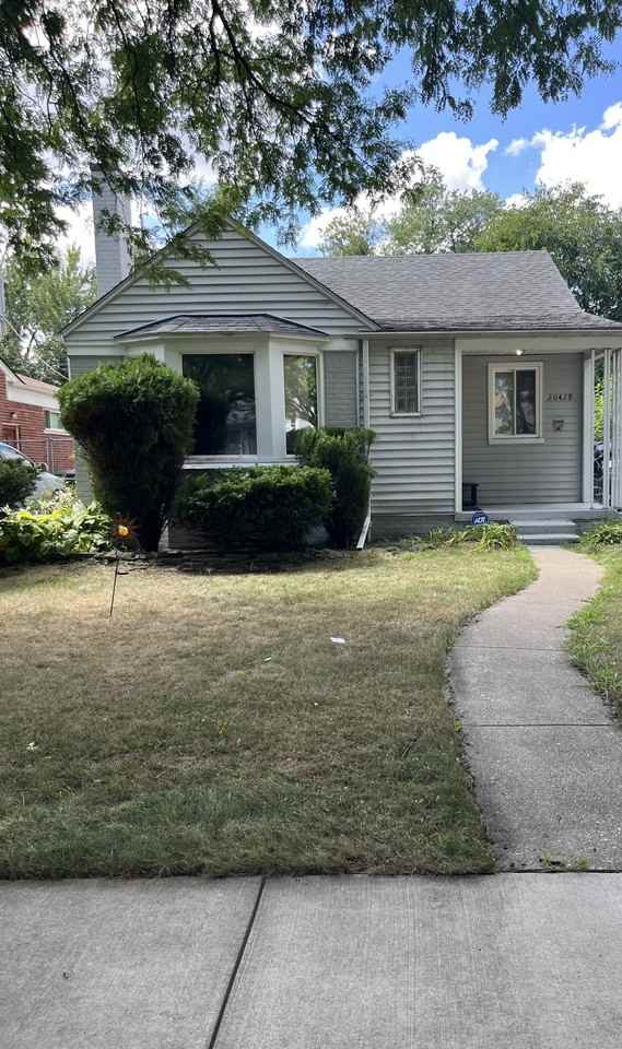 20429 Appoline St - Photo 2 of 3