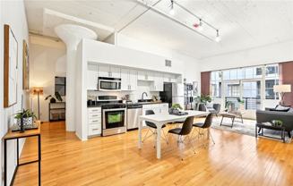 420 S San Pedro St #428 - Photo 1 of 1