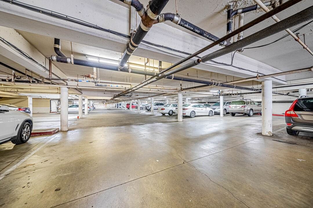 400 S La Fayette Park Pl - Photo 3 of 15