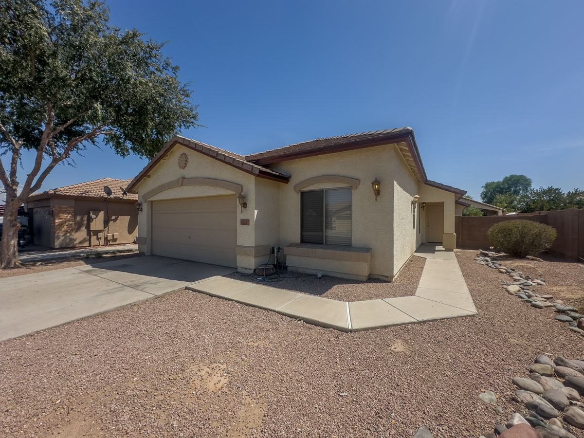 12517 West Harrison Street - Photo 2 of 19